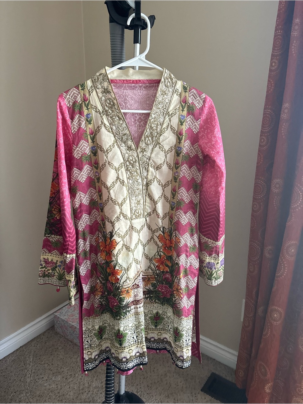 Pakistani/ Indian women 2 piece outfit